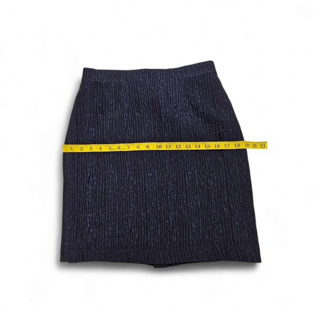 Ann Taylor Textured Bi Stretch Textured Pencil Skirt In Navy Black Size 6 NWT - Picture 7 of 9